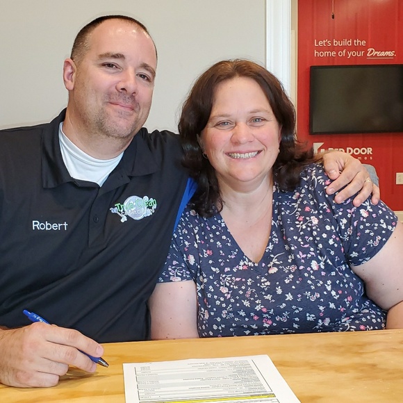 Meet your Posher, Brett - Picture 1 of 1